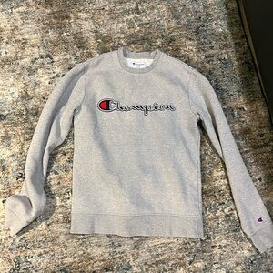 Champion long sleeve crewneck grey